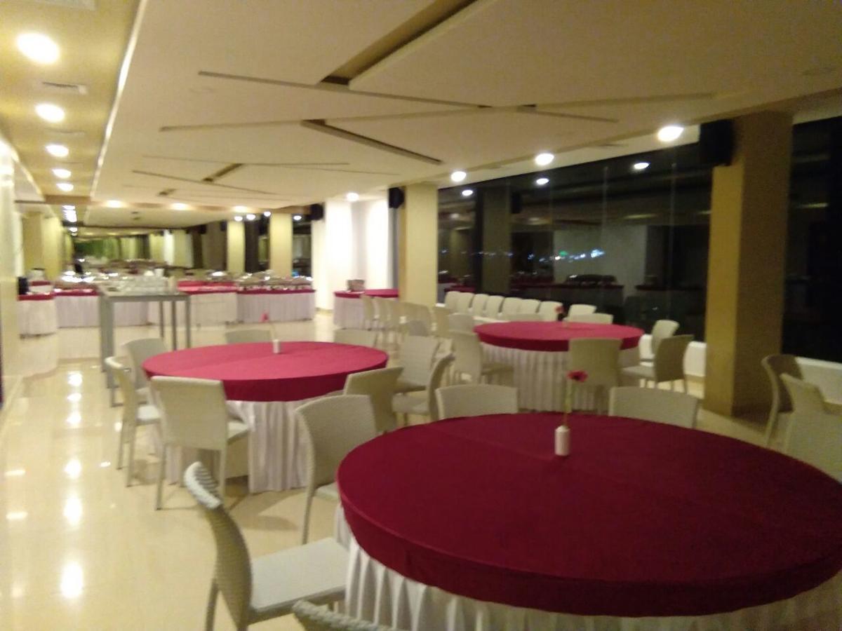 Chikmagalūr Hotel Aadrika מראה חיצוני תמונה