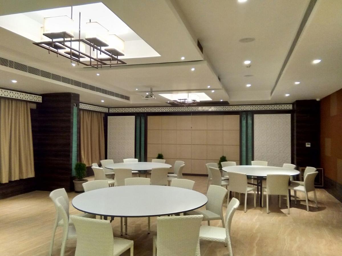 Chikmagalūr Hotel Aadrika מראה חיצוני תמונה