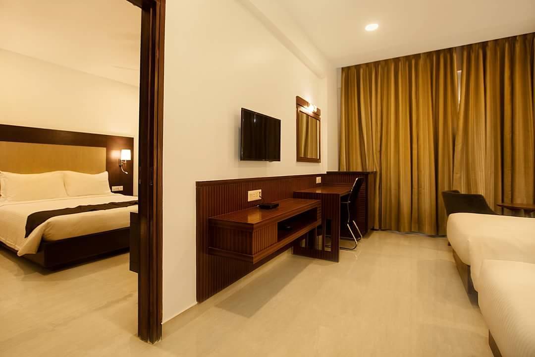 Chikmagalūr Hotel Aadrika מראה חיצוני תמונה