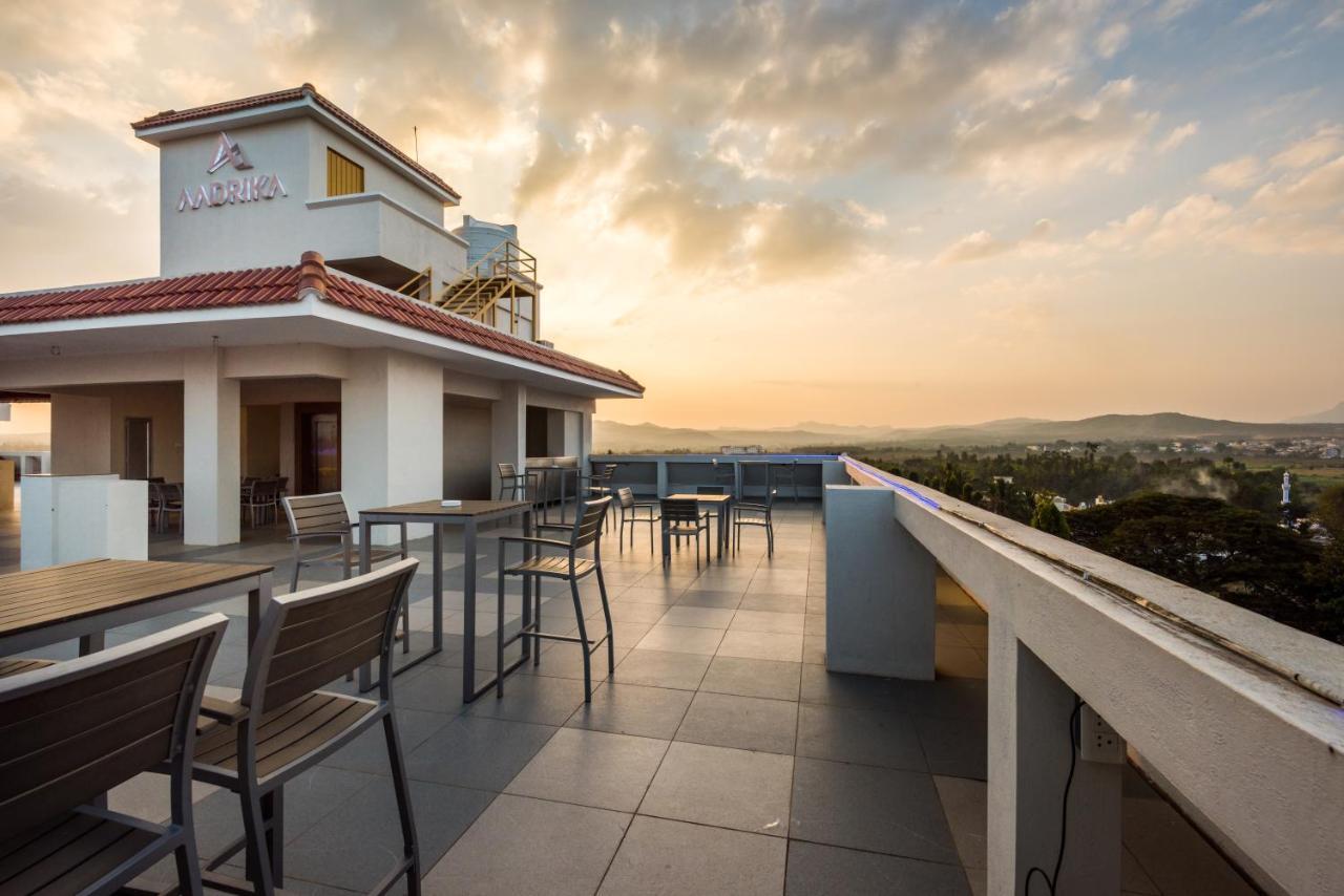 Chikmagalūr Hotel Aadrika מראה חיצוני תמונה