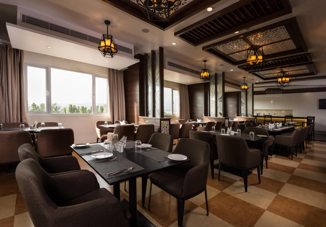 Chikmagalūr Hotel Aadrika מראה חיצוני תמונה