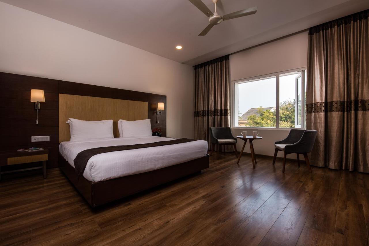 Chikmagalūr Hotel Aadrika מראה חיצוני תמונה
