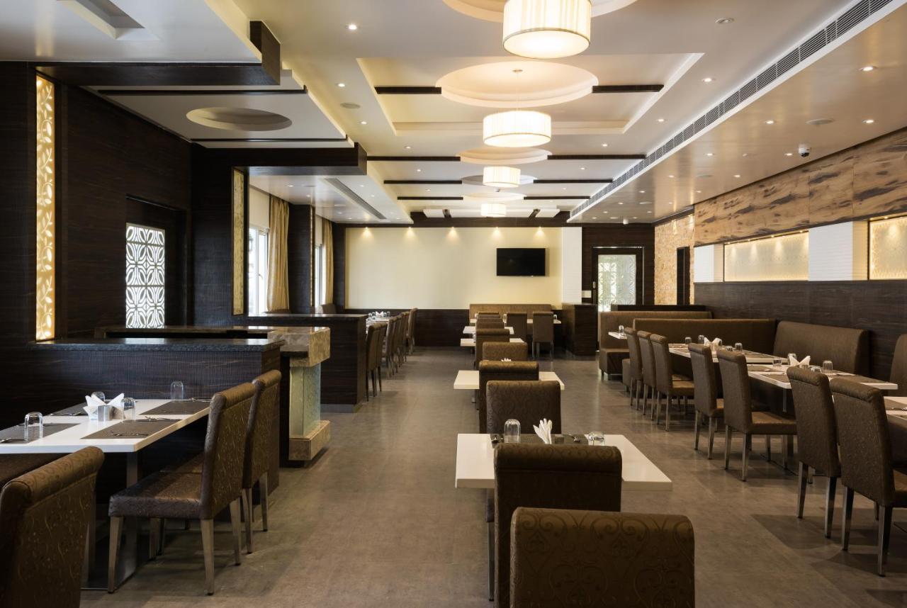 Chikmagalūr Hotel Aadrika מראה חיצוני תמונה